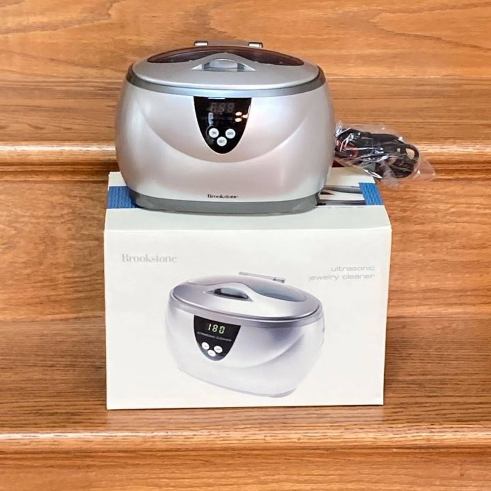 BROOKSTONE  - Ultrasonic Cleaner